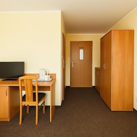Nad Brzegiem Baltyku Hotel ซาร์บินโนโว ภายนอก รูปภาพ