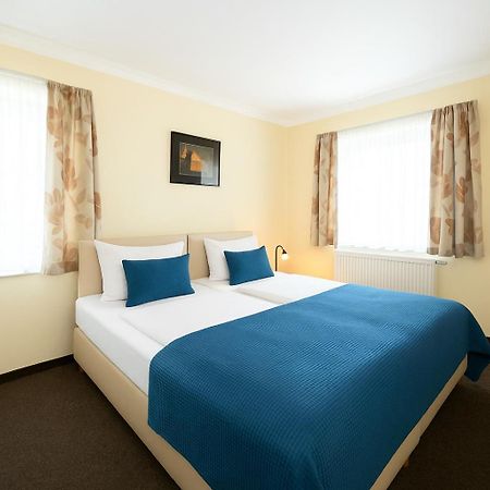 Nad Brzegiem Baltyku Hotel ซาร์บินโนโว ภายนอก รูปภาพ