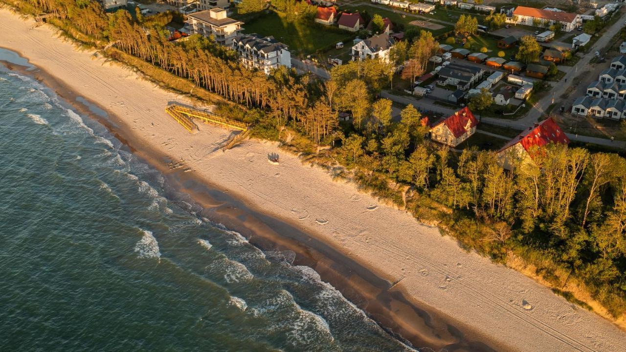 Nad Brzegiem Baltyku Hotel ซาร์บินโนโว ภายนอก รูปภาพ