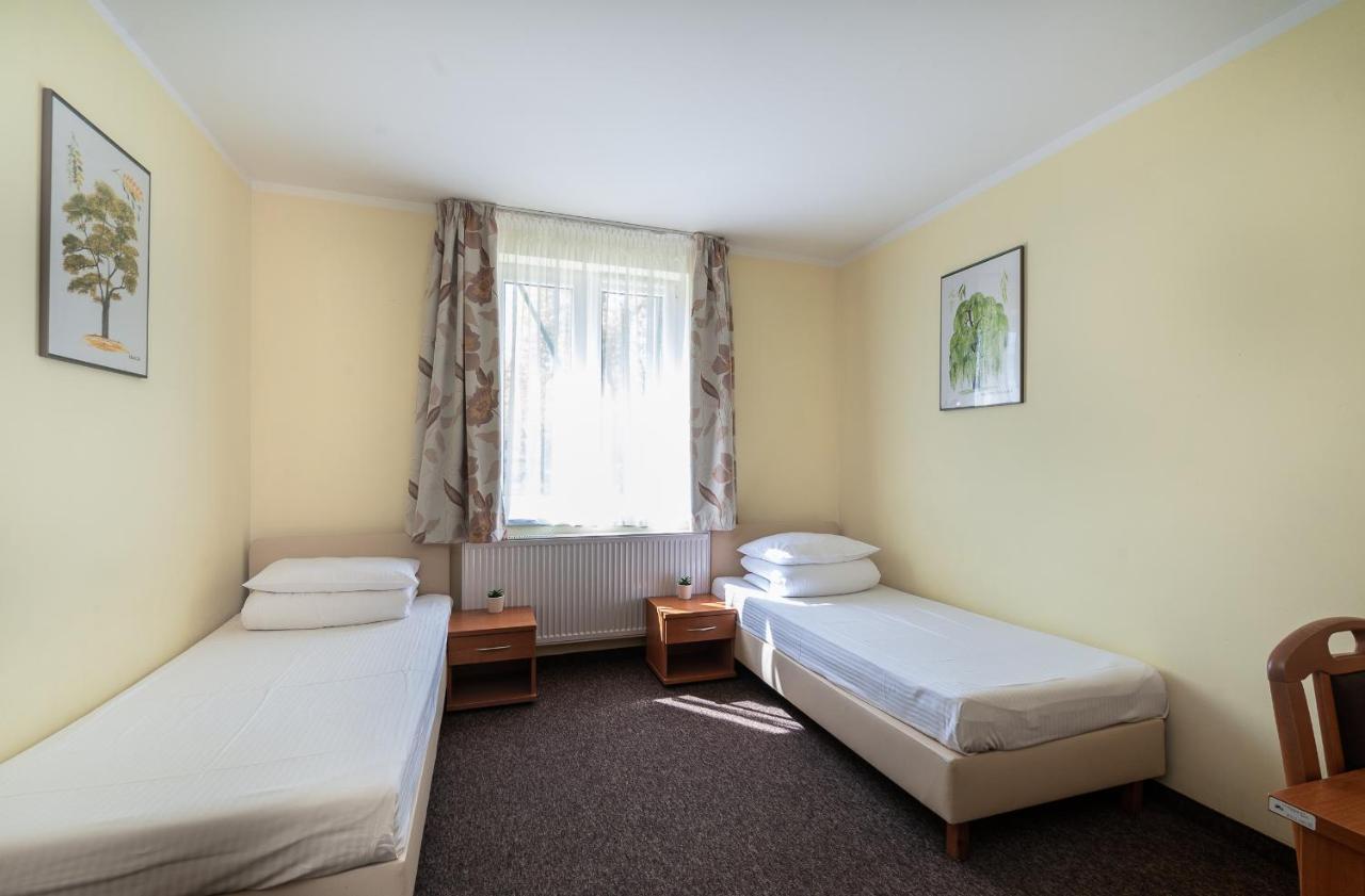 Nad Brzegiem Baltyku Hotel ซาร์บินโนโว ภายนอก รูปภาพ