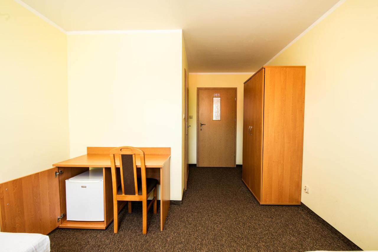 Nad Brzegiem Baltyku Hotel ซาร์บินโนโว ภายนอก รูปภาพ