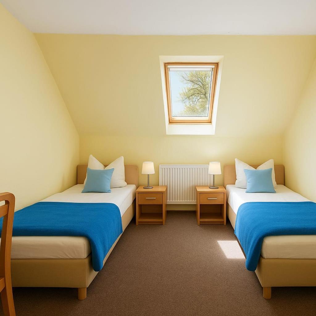 Nad Brzegiem Baltyku Hotel ซาร์บินโนโว ภายนอก รูปภาพ